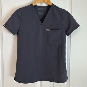 Figs Pride Limited Edition Rainbow Catarina One Pocket Scrub Top 2675 Charcoal